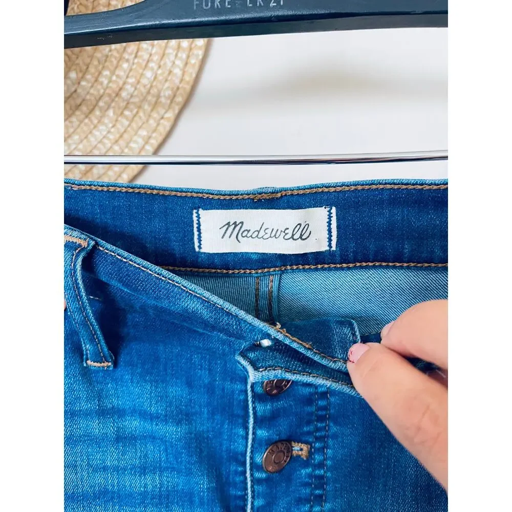 Madewell 10" High-Rise Skinny Crop Jeans: Button-Front TENCEL Denim Edition - Picture 6 of 9